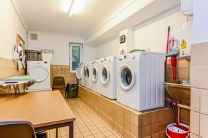 LAUNDRY ROOM- click for photo gallery